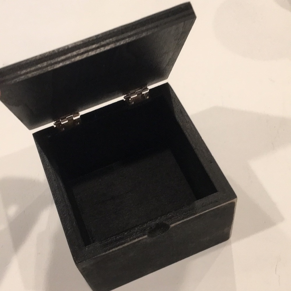 Friendship Box - Picture 2 of 11